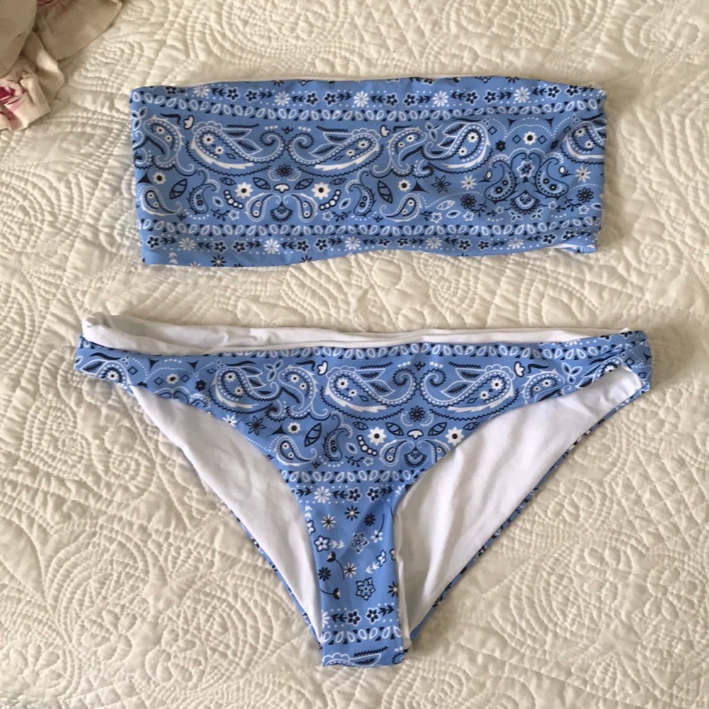 Topanga strapless bikini